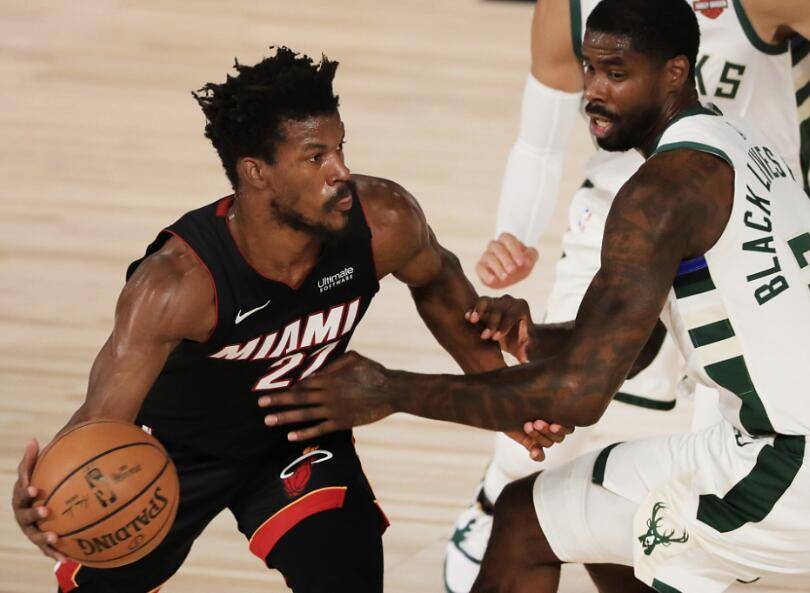 NBA季后赛次轮，巴特勒40分抢断绝杀热火晋级